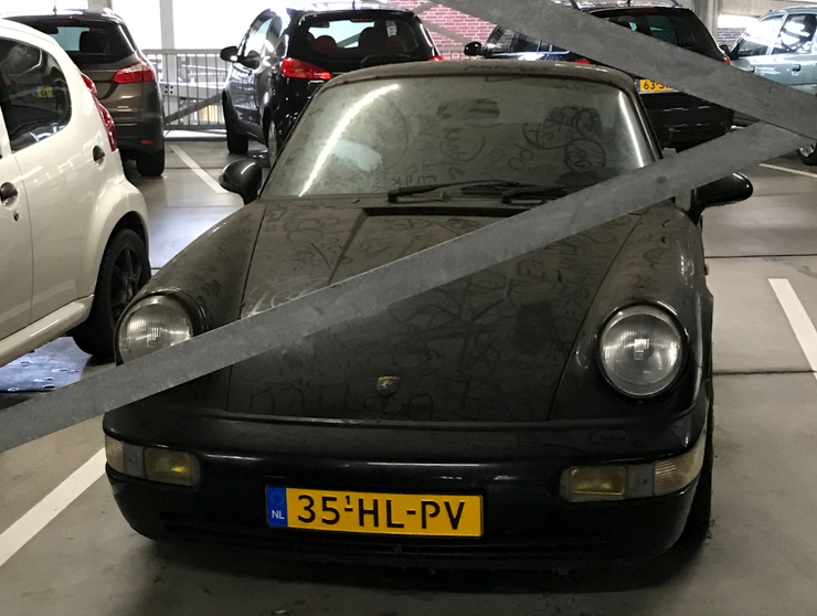 20 Crazy Expensive Cars That Were Abandoned In The Street By Their