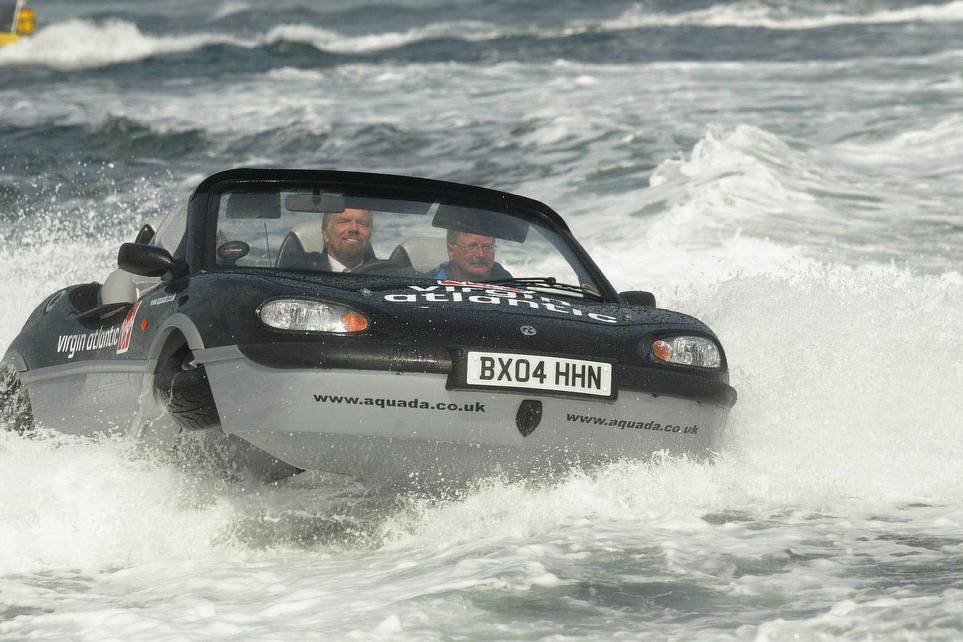 10 Voitures Qui Peuvent Rouler Sur L