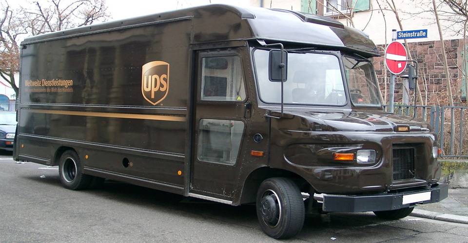 19 Things People Don T Know About Ups Drivers Hotcars