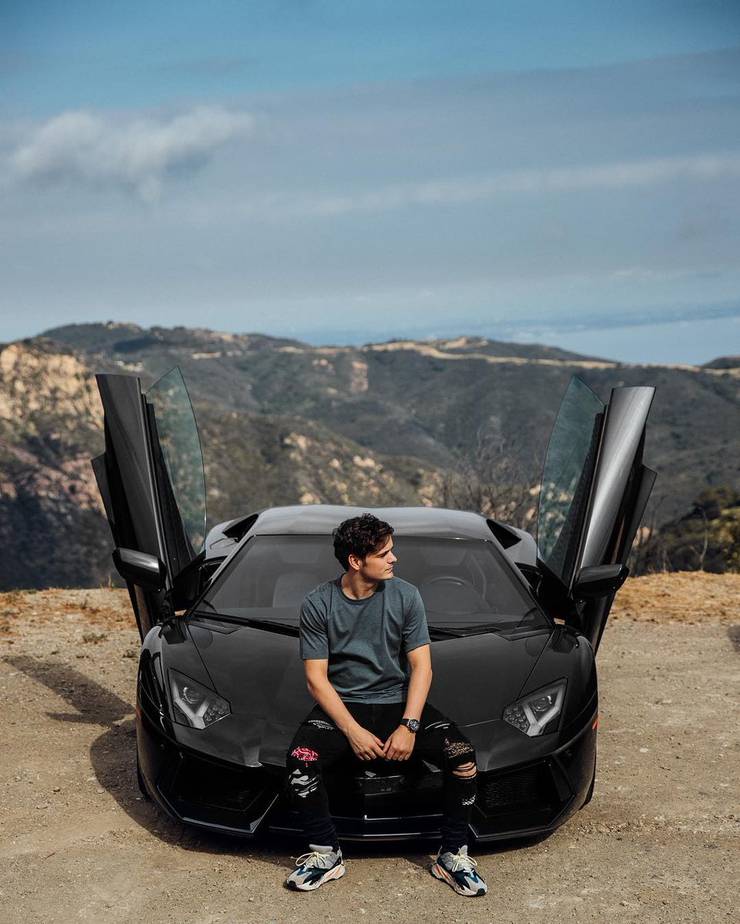 these 25 djs drive cars that cost as