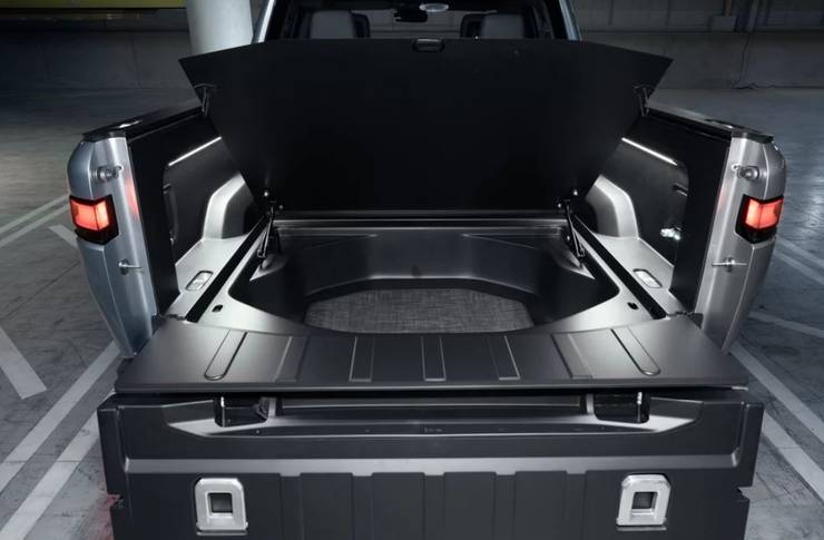 19 Photos Of Pickups With The Coolest Secret Compartments