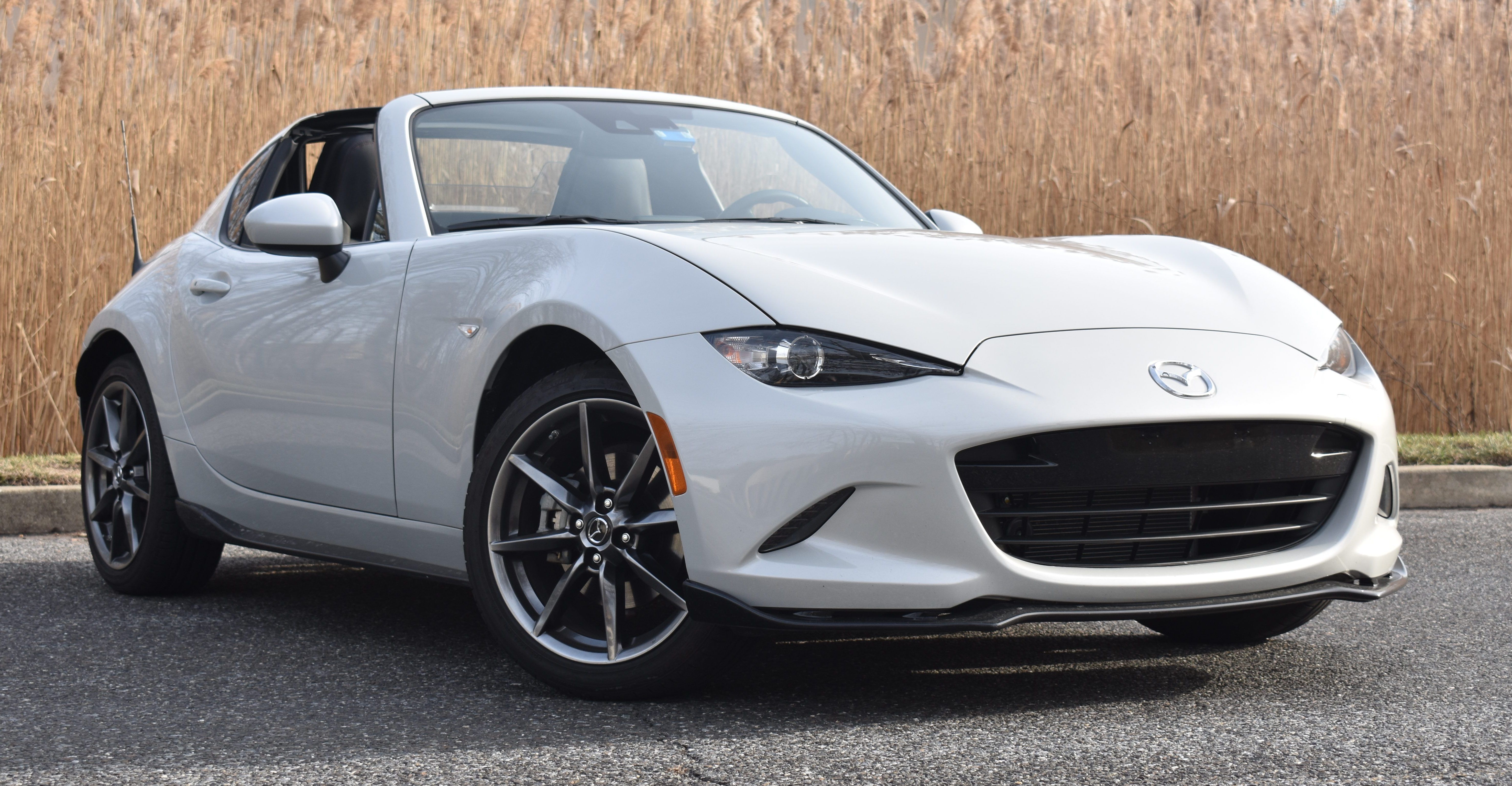 Is The Mazda MX-5 Miata Still A Proper Sports Car? | HotCars