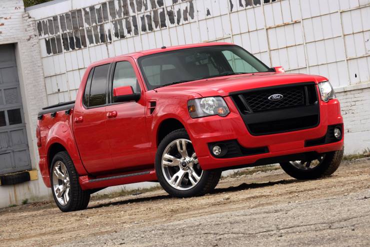 15 Photos Capturing The Ford Explorer S Evolution Through The Years 15 Photos Capturing The Ford Explorer S Evolution Through The Years