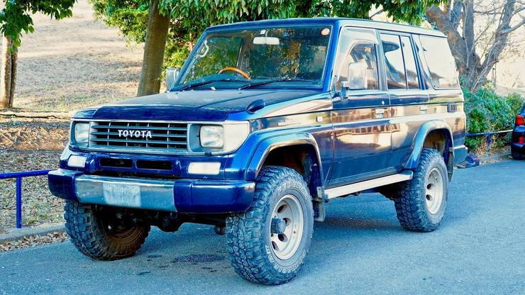 15 Photos Showing How Much The Toyota Land Cruiser Has Changed In