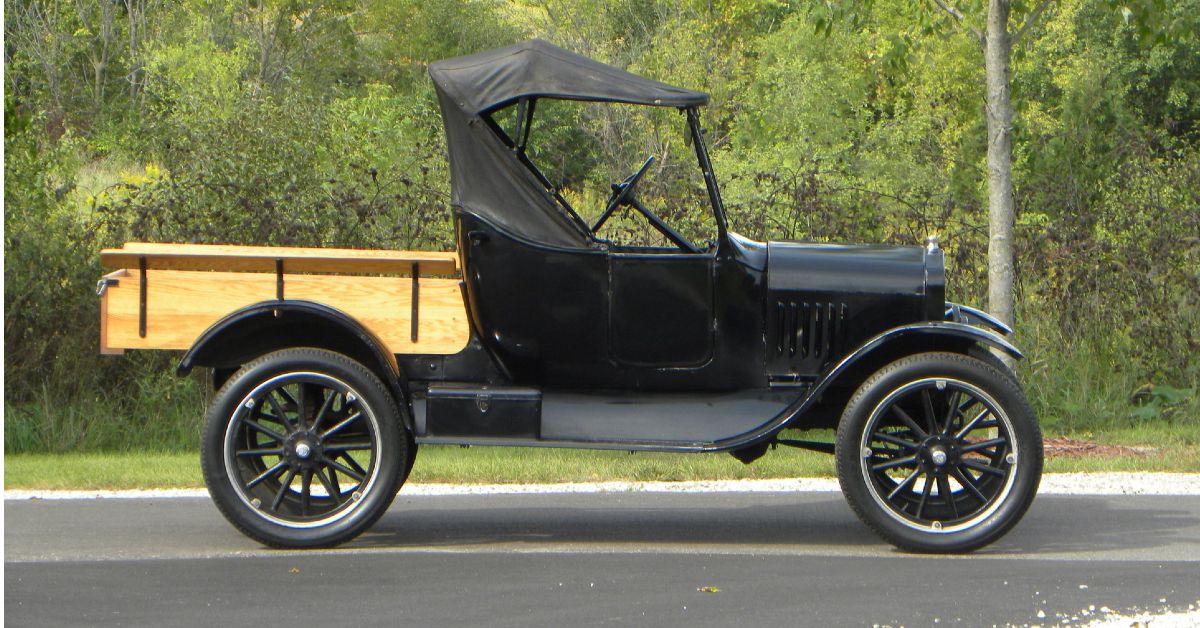 15 Facts About The World’s First Pickup Truck HotCars