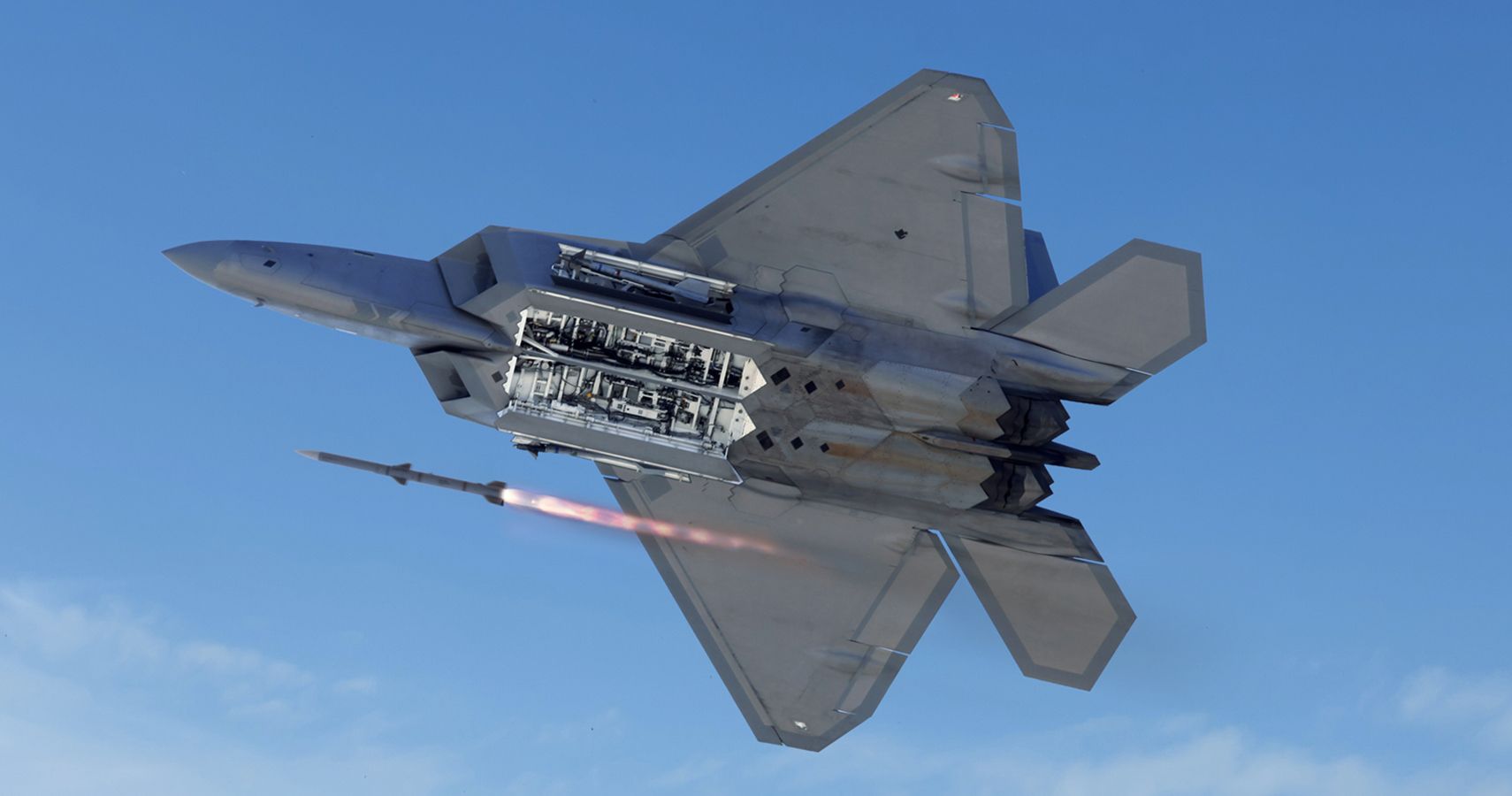 f-35c-argonauts-fire-missiles-preparing-for-uss-vinson-deployment