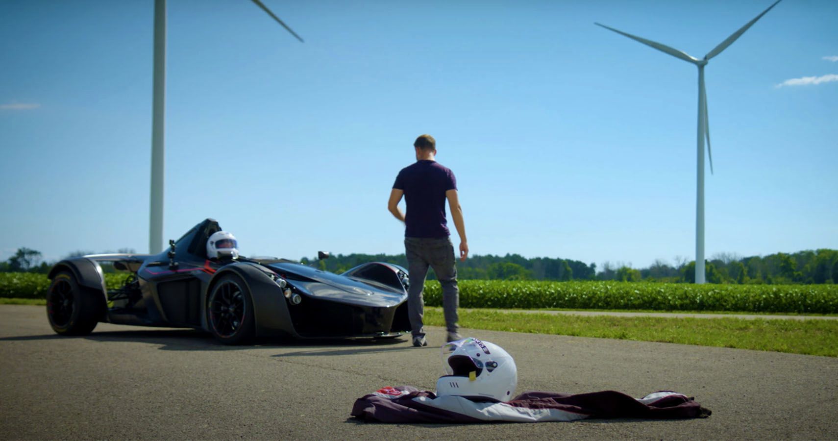 Watch Throttle House Fall In Love With The BAC Mono HotCars