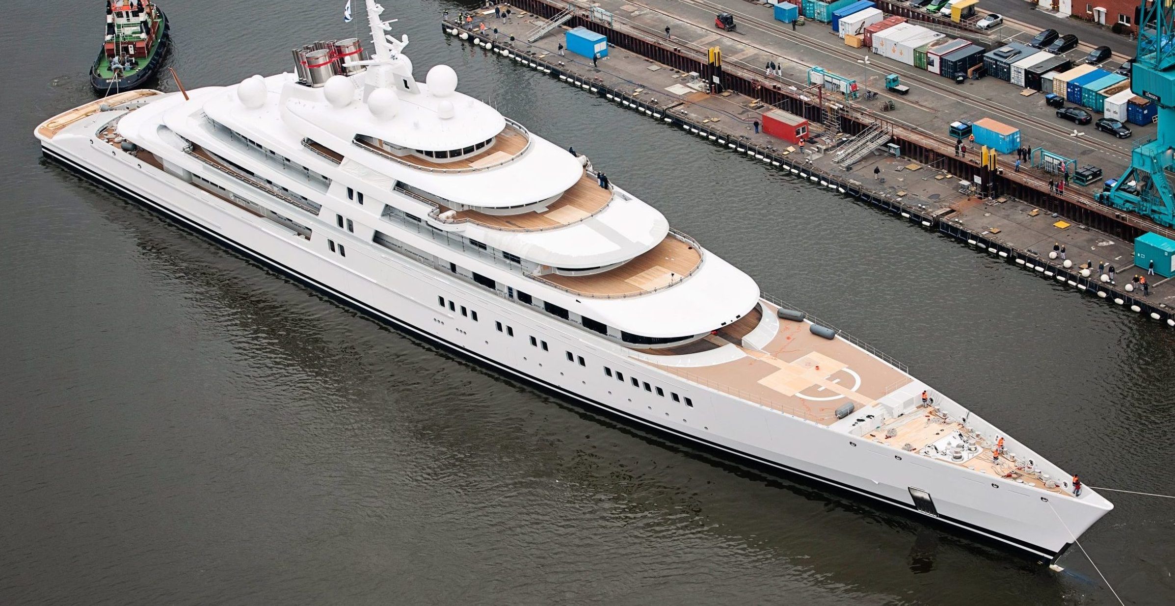 average cost of a mega yacht