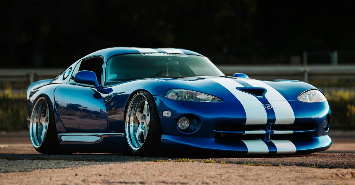 We Can't Stop Staring At These Modified Dodge Vipers | HotCars