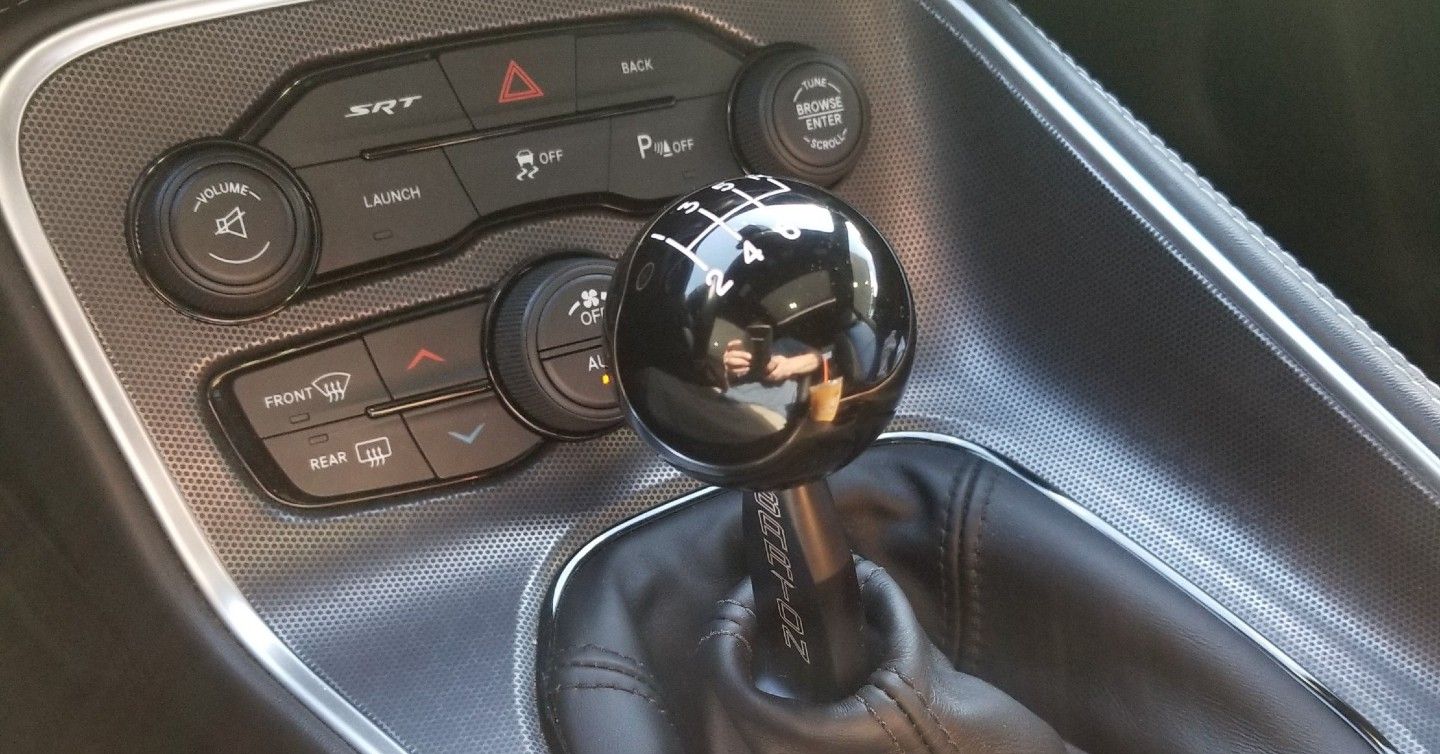 short-throw-shifter-explained-and-if-it-is-right-for-you