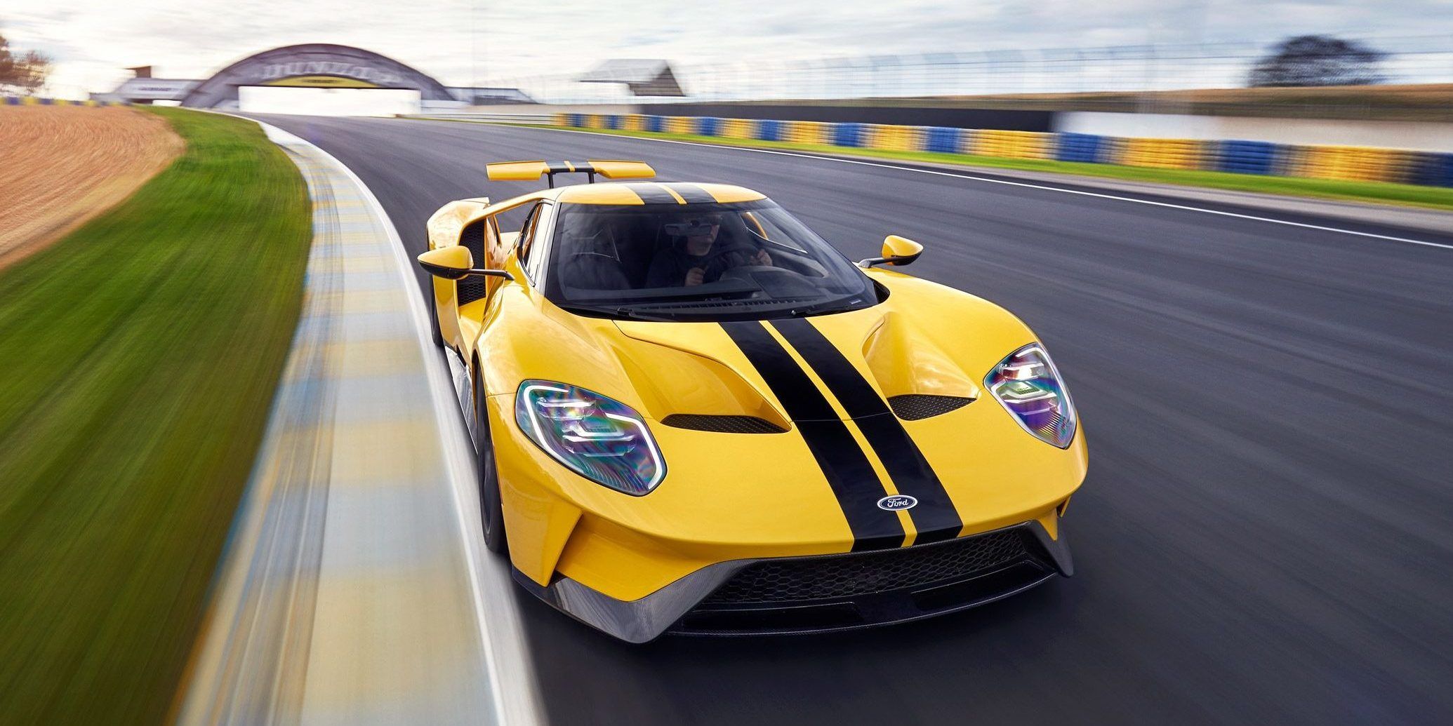These Are The Fastest V6Powered Cars On The Market HotCars